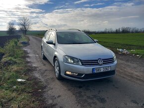 VW Passat B7 2.0 tdi 103kw 205000km - 11