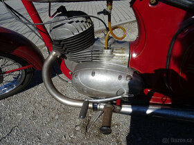 ČZ 125 - 11