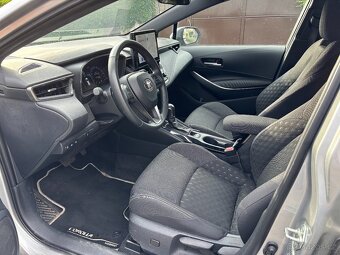 Corolla, 1.8Hybrid E-Cvt Comfort Sports,ČR,DPH - 11