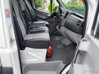 Volkswagen Crafter 2.0 TDI 80Kw 7 míst r.v.2016 - 11