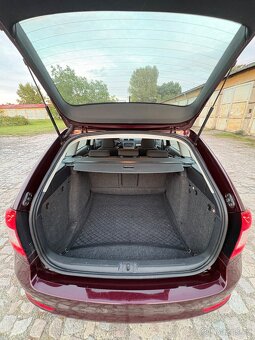 Škoda Octavia Combi - 11
