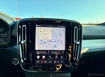 Volvo XC40 PLUS DARK, B4 FWD, 145 kW 2026 - 11