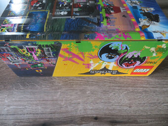 LEGO 70922 The Joker Manor - 11
