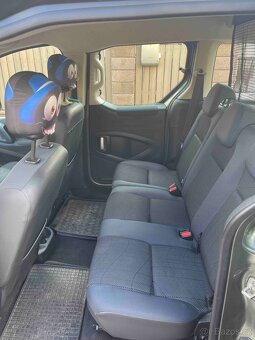 Peugeot Partner TePee 2011 - 11