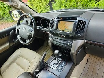 Toyota Land Cruiser 200 V8 4.5 D4-D,ČR,2.Majitel,Tažné. - 11