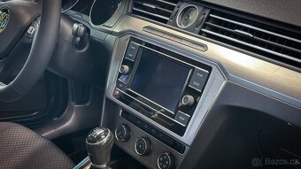 Volkswagen Passat 1.4TSI ŘEMEN - 11