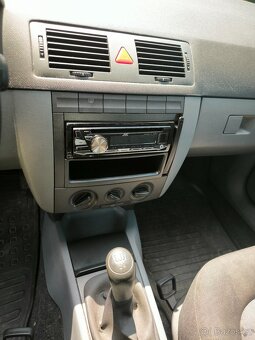 ŠKODA FABIA 1.2 40kw, r.v. 2003, NOVÁ STK, DOBRÝ STAV - 11