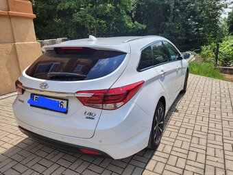 Hyundai i40 combi - 11