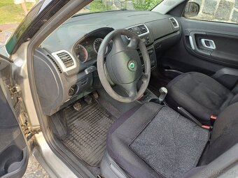Škoda ROOMSTER 1.4, benzín, 63kW - 11