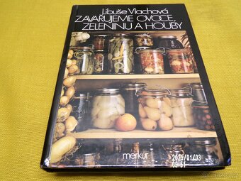 Knihy různých žánrů - 11