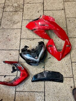 Ducati Streetfighter V4s - 11