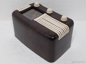 TESLA Talisman 306U - Bakelitové rádio 1951 - 11