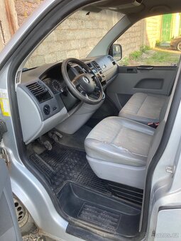 VW Transporter T5( pohřební automobil) - 11