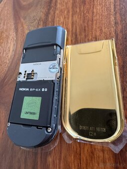 Nokia 8800 Gold – Luxus, který vás ohromí - 11