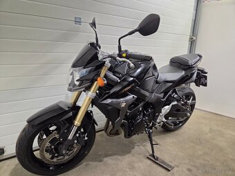 Suzuki GSR 750 - TOP - 6tis km - 11