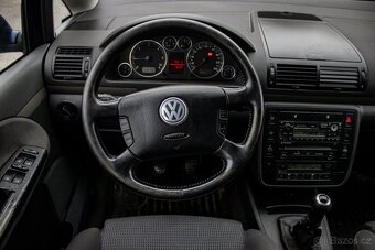 Volkswagen Sharan Van 1.9 TDI Trend 4-Motion - 11