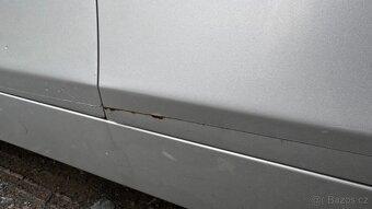 BMW E60 520d, r. 2006 - 11