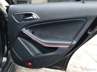 Mercedes benz CLA 250 (C117) 3/2013 - zbylé náhradní díly - 11