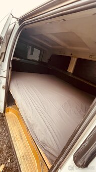 Mercedes Vito 2,2 85 kw obytný - 11
