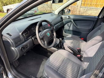 Škoda Octavia 1.9Tdi 74kw Tour - 11