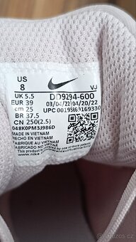 Nike Downshifter 12. - 11