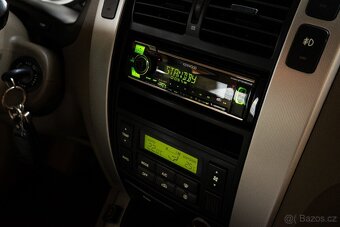 Hyundai Tucson JM 2.0i 104 kW 4WD LPG | TZ 2200KG | TOP STAV - 11