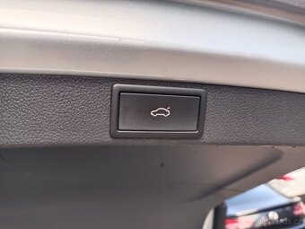 Škoda Octavia 4 iV Combi 1.4TSI 150kW DSG 88tkm Webasto ACC - 11