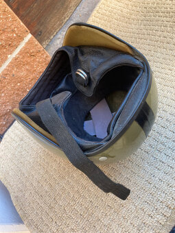 Přilba vojenská na motorku stará za 700 kč - 11