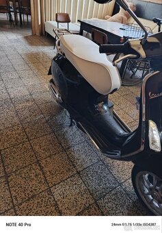 Vespa primavera 125 - 11