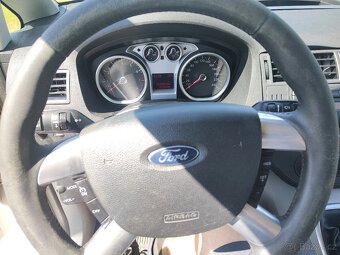Ford C-max 1,616V 85kW (benzín) - 11