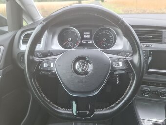 VW Golf 7 1.6TDI kombi, 77kW, 4/2016, servisní knížka - 11
