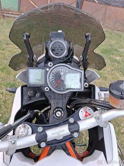 KTM Adventure 1190R - 11