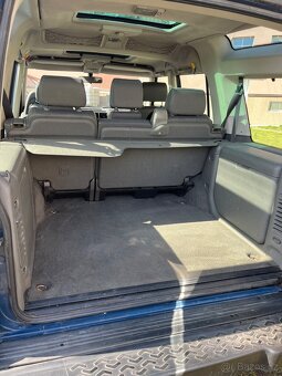 Land Rover Discovery 2 - 11