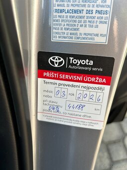 Toyota RAV4 2.0 4x4, ČR 2020, najeto jen 30 000km - 11