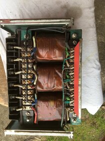 transformátory 220/24V - 11