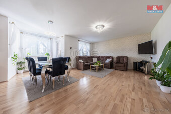 Prodej rodinného domu, 269 m², Jesenice, ul. Albatrosová - 11