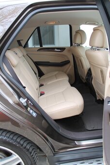 Mercedes-Benz GLE 350CDI AMG ČR 2.MAJ TOP VÝBAVA DPH - 11