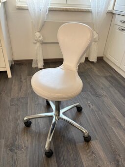 Kompletní kosmetické vybavení - TOP STAV - 11