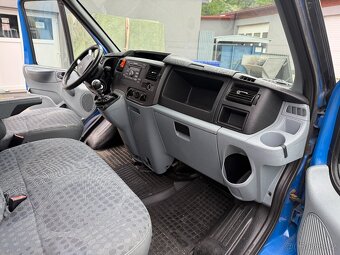 Ford Transit 2,2 - 11