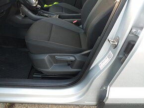 ŠKODA KAROQ 2,0 TDi,4x4  AUTOMAT,KLIMA,ESP.ABS,ČR,SERVISKA - 11