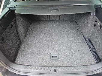 Škoda Octavia 2 FL 1.8TSI Elegance Plus - 11