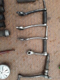 Ruzné dily na moto Jawa,ČZ, DKW,NSU aj. - 11