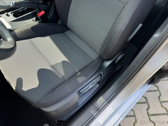 Škoda Octavia 1,4 TSI 103 KW KM 1. MAJ. - 11