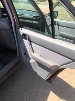 Mercedes 230E Rv-1987 ,benzín ,objem 2,276 ,97/5kw ,automat - 11