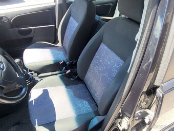 Ford Fiesta 1.3i Ambiente,51kw, nová STK - 11