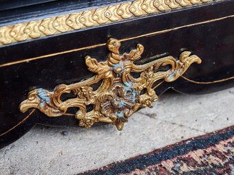Komoda Boulle s mramorovou deskou - 11