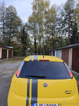 Fiat Grande Punto Evo Racing - 11