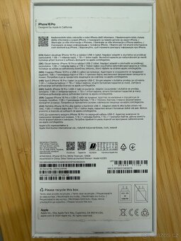 iPhone 16 Pro 128GB, bílý titan, baterie 98%, záruka 11/2026 - 11