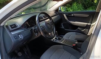 VW Passat B7 2.0TDi 103kW WEBASTO - 11