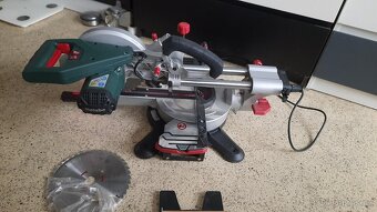 Pokosová pila Metabo KGS 216 M - 11